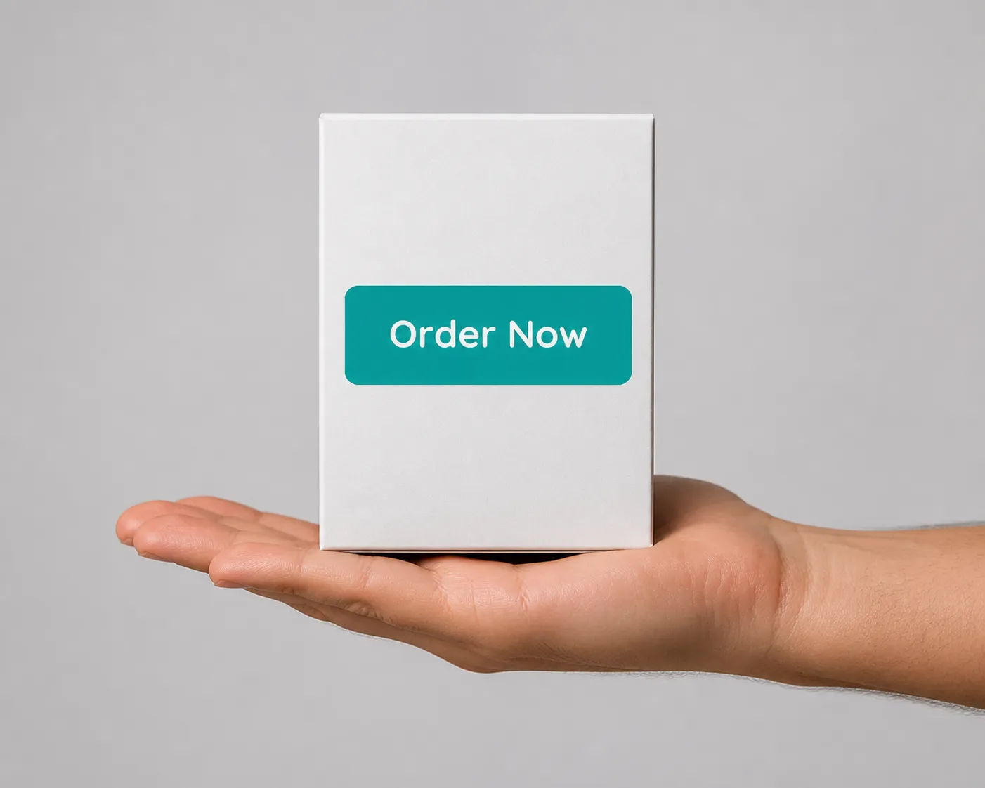 Illuderma — the package held in a hand
